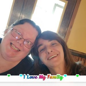 Meet your Posher, Desiree